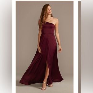 NWT One Shoulder with Pockets